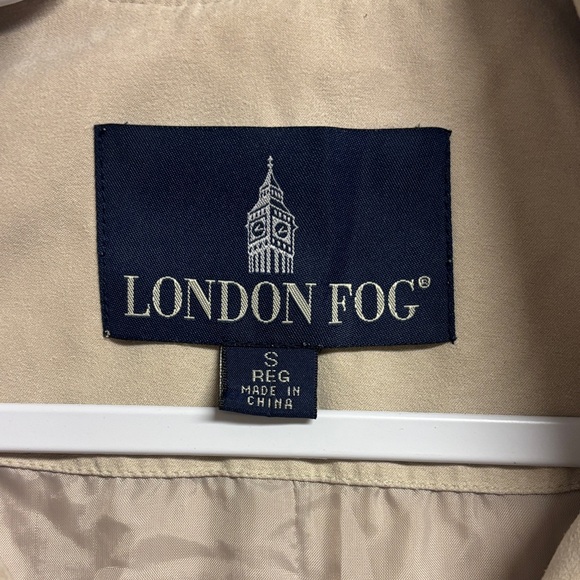 London Fog Women's Beige Trench Coat - Picture 2 of 15